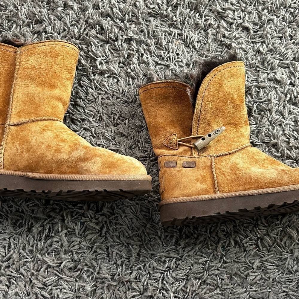 UGG Brown Suede Winter Boots Sz 6 - Picture 6 of 6